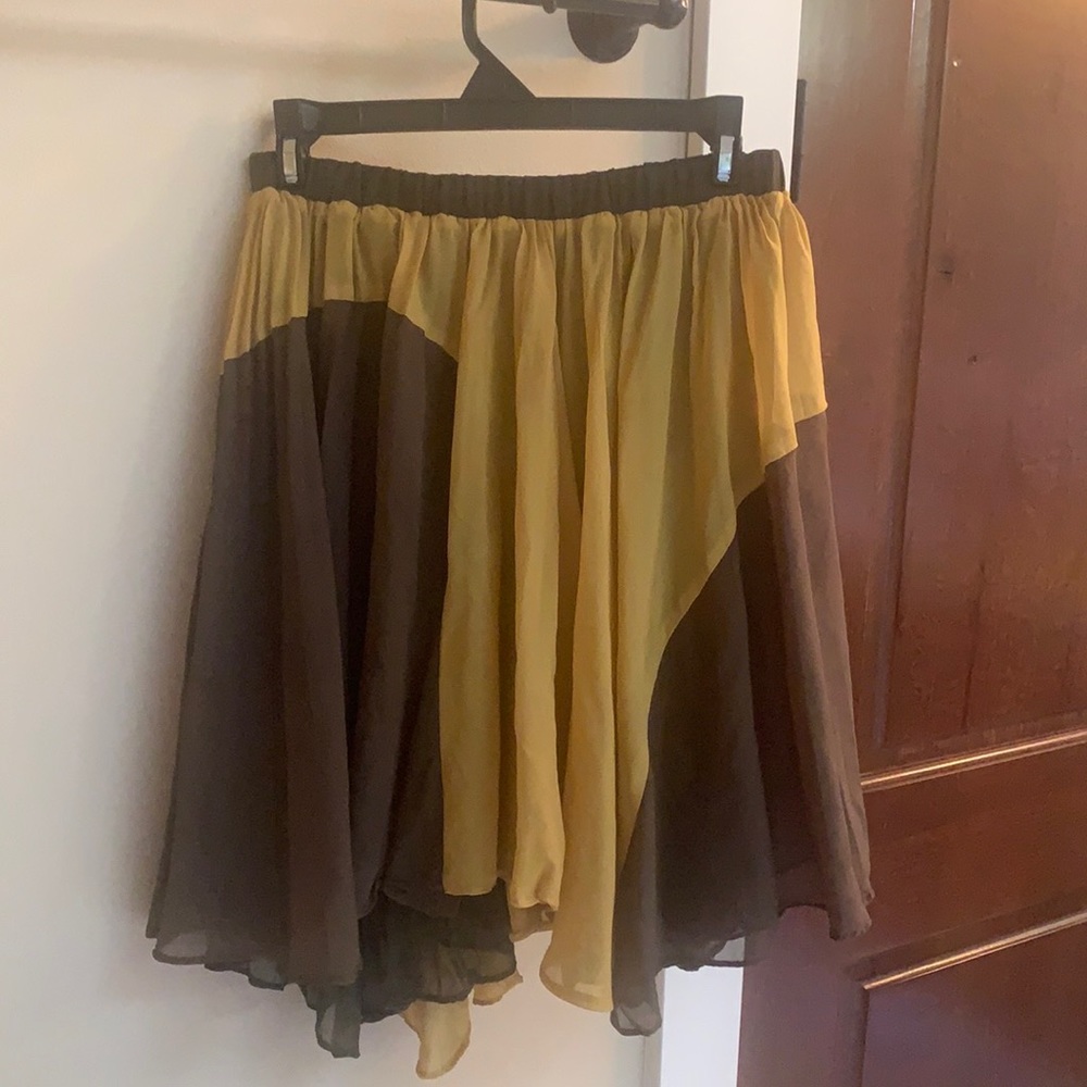 Layered ruffles multi color cute skirt fits all body shapes and ages.